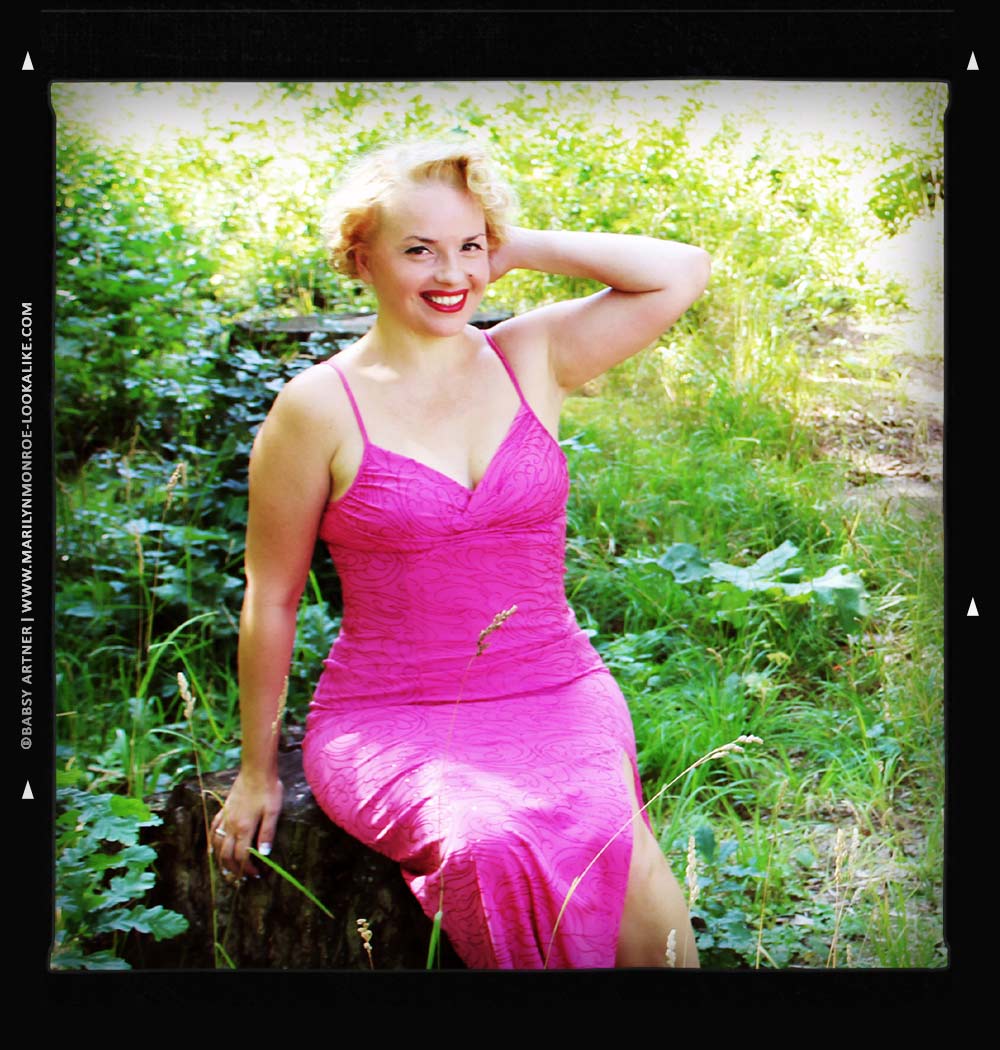 Babsy Artner as Marilyn Monroe