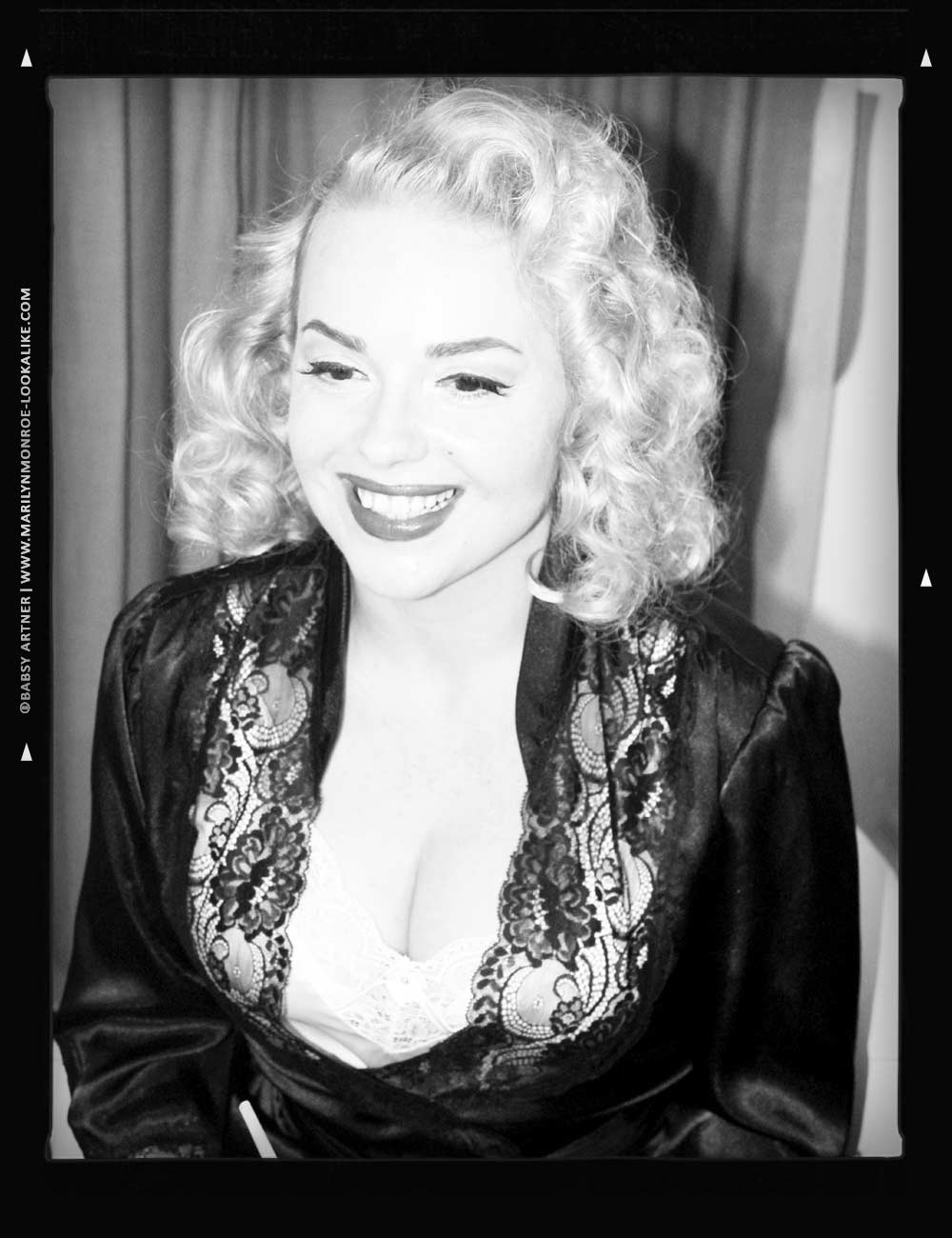 Babsy Artner as Marilyn Monroe